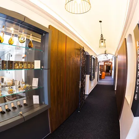 Kupelne Domceky - Kupele Smerdzonka Üdülőközpont