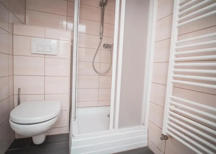 Resort Kupelne Domceky - Kupele Cerveny Klastor Smerdzonka