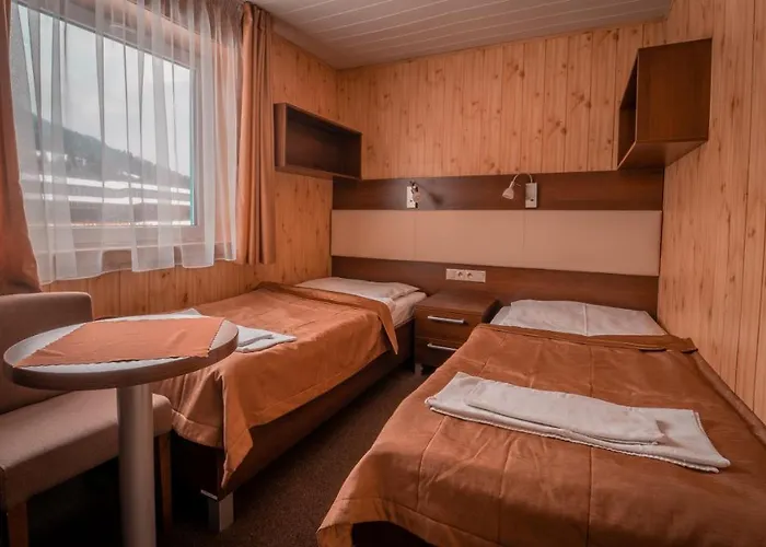 Kupelne Domceky - Kupele Cerveny Klastor Smerdzonka Cerveny Klastor