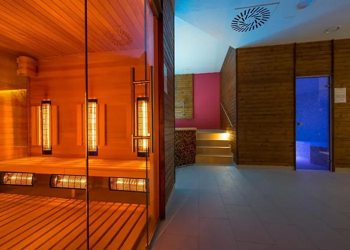 Resort Kupelne Domceky - Kupele Cerveny Klastor Smerdzonka Cerveny Klastor