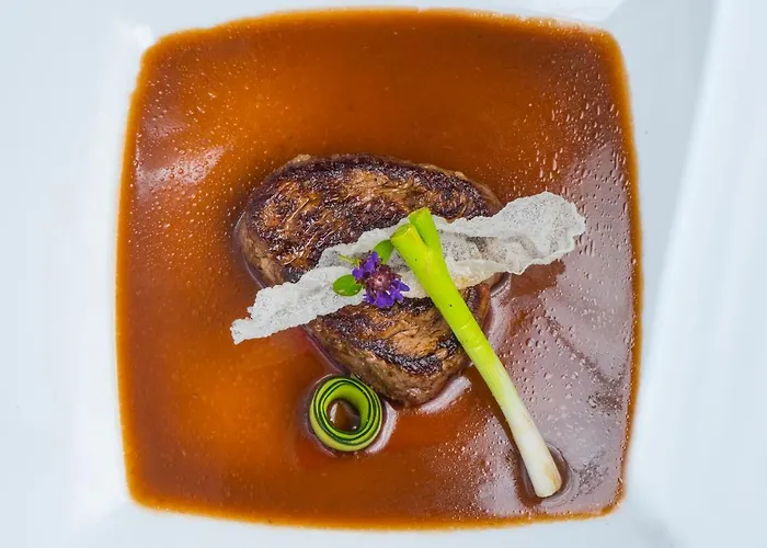 Kupelne Domceky - Kupele Cerveny Klastor Smerdzonka Resort 2*