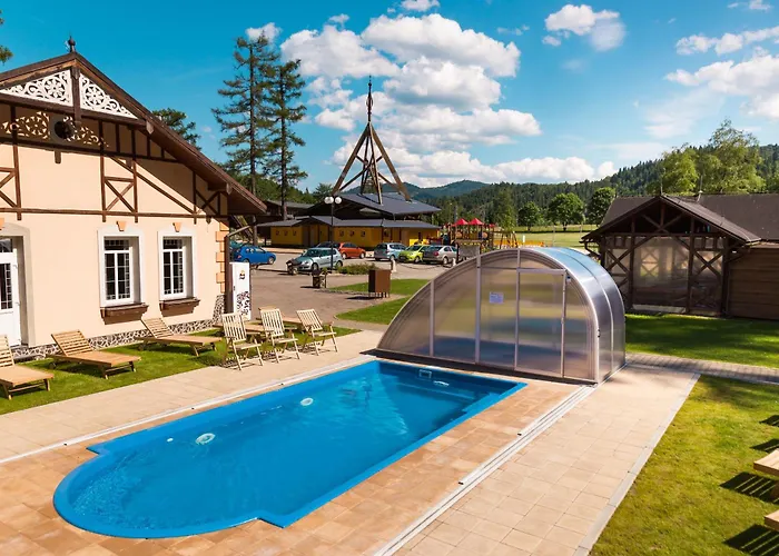 Kupelne Domceky - Kupele Cerveny Klastor Smerdzonka 2* Cerveny Klastor