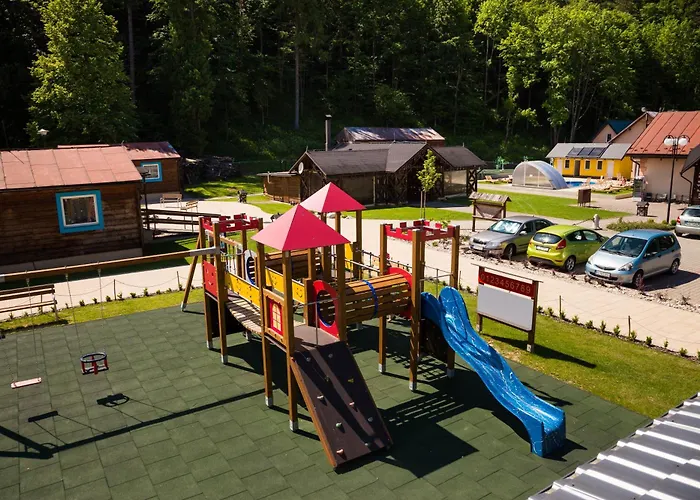 Kupelne Domceky - Kupele Cerveny Klastor Smerdzonka Resort Cerveny Klastor