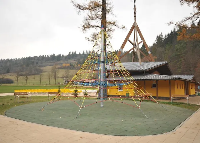 Kupelne Domceky - Kupele Cerveny Klastor Smerdzonka